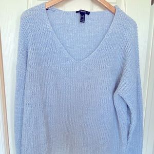 Shaker sweater with all the loose-fitting comfort of the 80s!